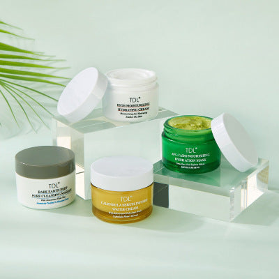 Facial Skin Care Kit Avocado Moisturizing Hydrating Cream Facial Skin Care Kit Avocado Moisturizing Hydrating Cream